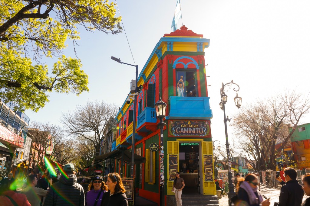 La Boca 💙💛: del color de Caminito a los barrios de la ribera 